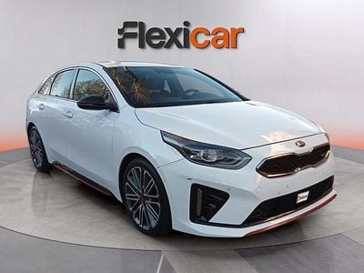 Usado Kia ProCeed GT 204 CV (150 kW) 2021 Blanco Familiar