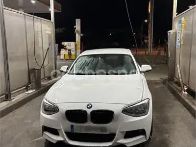 Usado BMW 116 116 CV (85 kW) 2014 Blanco Utilitario