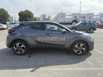 Gris / plata Usado 2023 Toyota C-HR Advance SUV | 23.000 € (Precio justo)