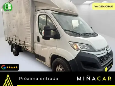 Usado Citroën Jumper 140 CV (102 kW) 2020 Blanco Monovolumen