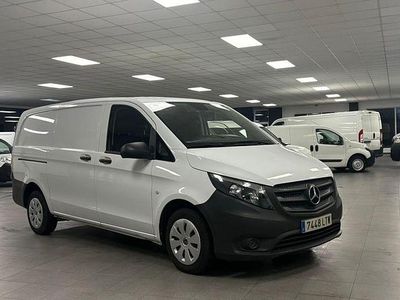 Usado Mercedes Vito 115 CV (84 kW) 2019 Blanco Van