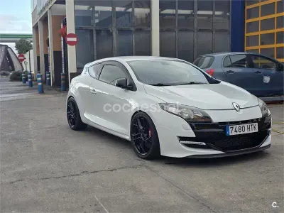 Usado Renault Mégane III R.S. 265 CV (194 kW) 2013 Blanco Berlina