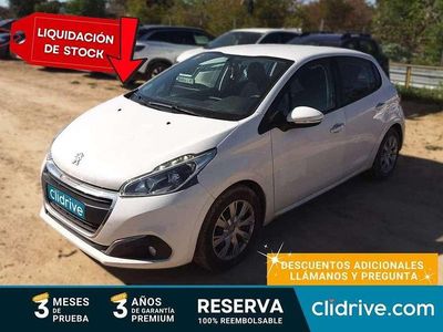 Usado Peugeot 208 Style 75 CV (55 kW) 2018 Blanco Utilitario