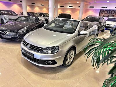 Usado VW Eos 140 CV (102 kW) 2015 Gris Descapotable