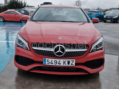 Usado Mercedes CLA200 150 CV (110 kW) 2019 Rojo Berlina