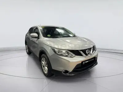 Begagnad Nissan Qashqai Acenta 110 HK (80 kW) 2014 Grå SUV