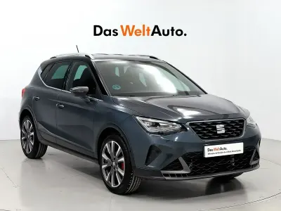 Usado Seat Arona FR 115 CV (84 kW) 2025 Gris SUV