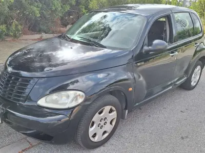 Usado Chrysler PT Cruiser Clasic 116 CV (85 kW) 2005 Negro Monovolumen