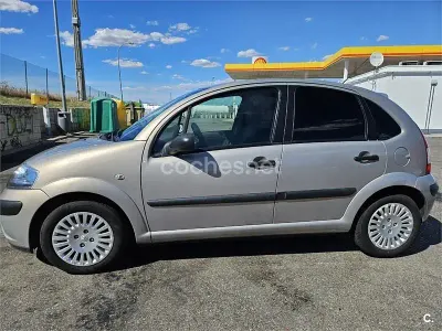Usado Citroën C3 XTR 70 CV (51 kW) 2007 Beige Berlina