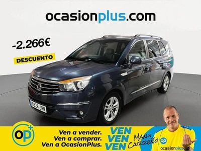 Usado Ssangyong (KGM) Rodius Limited 178 CV (130 kW) 2016 Gris Monovolumen