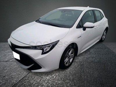 Usado Toyota Corolla Active 122 CV (89 kW) 2021 Blanco Berlina