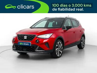 Usado Seat Arona FR 110 CV (80 kW) 2022 Rojo SUV