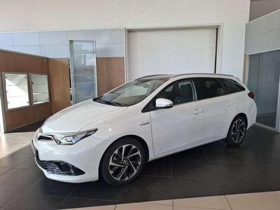 Toyota Auris Hybrid