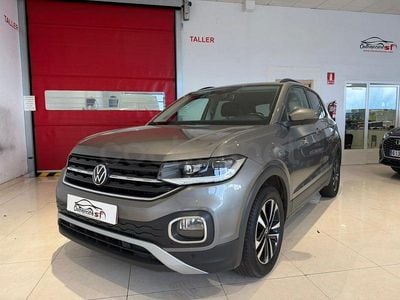 Usado VW T-Cross Sportline 115 CV (84 kW) 2020 Gris / plata SUV