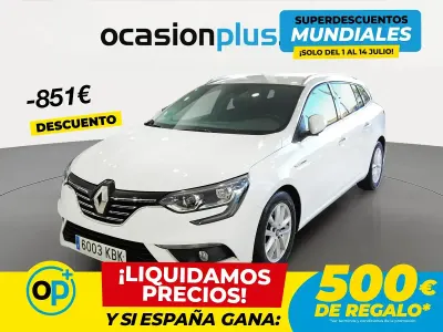 Usado Renault Mégane GrandTour Zen 130 CV (95 kW) 2017 Blanco Familiar