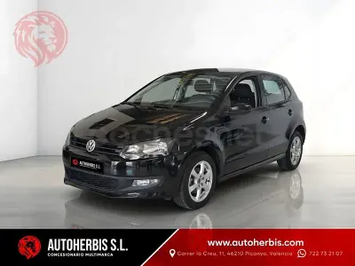 Usado VW Polo 75 CV (55 kW) 2013 Negro Utilitario