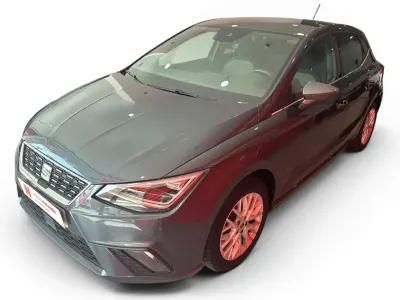 Usado Seat Ibiza XCELLENCE 116 CV (85 kW) 2025 Gris Utilitario