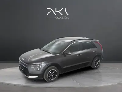 Usado Kia Niro 141 CV (103 kW) 2022 Gris SUV