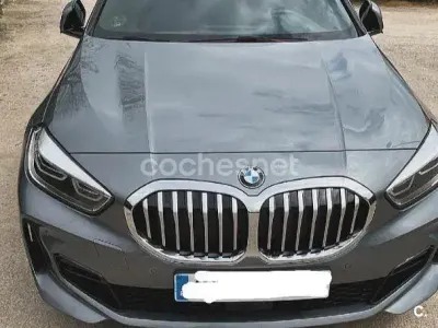 Usado BMW 118 136 CV (100 kW) 2024 Gris / plata Utilitario