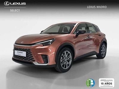 Usado Lexus LBX 136 CV (100 kW) 2025 Marrón SUV