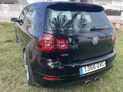Usado VW Golf IV R 250 CV (183 kW) 2006 Negro Berlina
