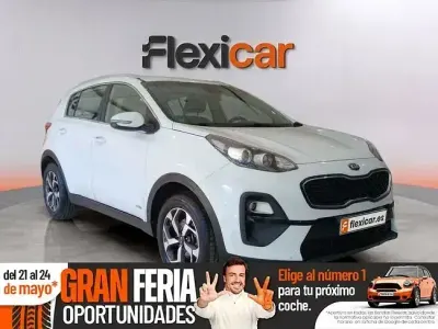 Usado Kia Sportage 136 CV (100 kW) 2021 Blanco SUV