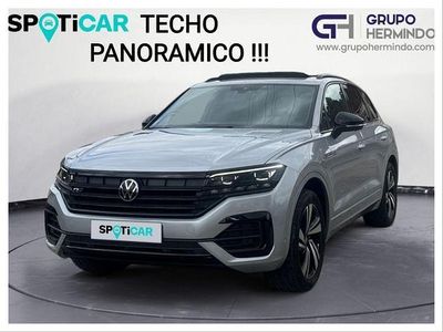 Usado VW Touareg R-line 286 CV (210 kW) 2021 Gris / plata SUV