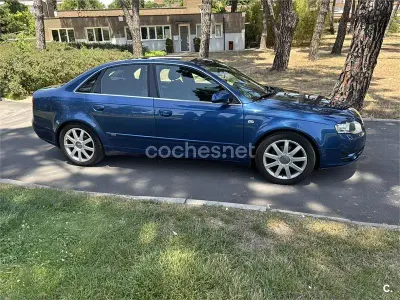 Usado Audi A4 S-Line 140 CV (102 kW) 2006 Azul Berlina