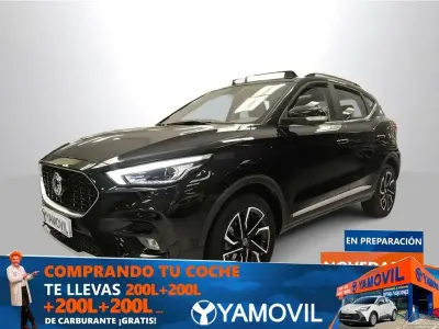 Usado MG ZS Luxury 111 CV (81 kW) 2022 Negro SUV