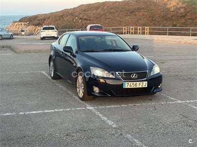 Usado Lexus IS220d President Line 177 CV (130 kW) 2008 Azul Berlina