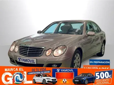 Usado Mercedes E200 Classic 183 CV (134 kW) 2007 Gris / plata Berlina