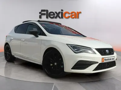 Usado Seat Leon FR 150 CV (110 kW) 2019 Blanco Berlina