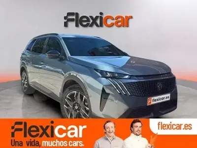 Usado Peugeot 5008 Allure 145 CV (106 kW) 2025 Gris SUV