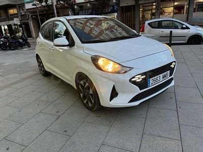 Usado Hyundai i10 67 CV (49 kW) 2023 Blanco Utilitario