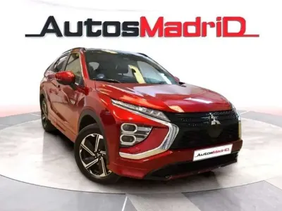 Usado Mitsubishi Eclipse Cross 188 CV (138 kW) 2023 Rojo SUV