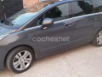Usado Peugeot 5008