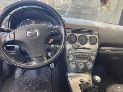 Usado Mazda 6 Active 136 CV (100 kW) 2004 Gris / plata Berlina