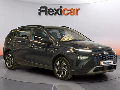 Usado Hyundai Bayon 101 CV (74 kW) 2023 Gris SUV