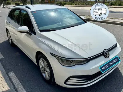 Usado VW Golf VIII 115 CV (84 kW) 2021 Blanco Familiar