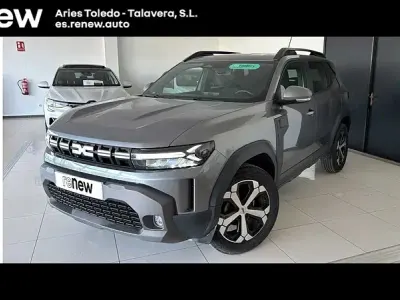 Usado Dacia Duster Journey 130 CV (95 kW) 2025 Gris SUV