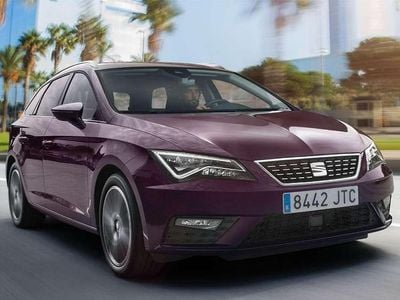 Usado Seat Leon ST FR 125 CV (91 kW) 2018 Verde Familiar