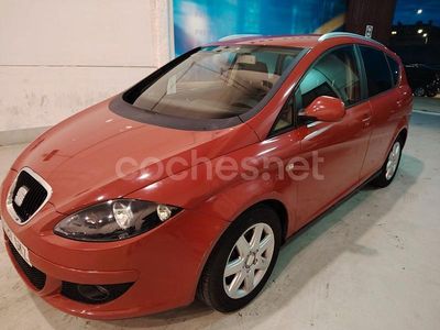 Rojo Usado 2009 Seat Altea XL Monovolumen | 3690 € (Buen precio)