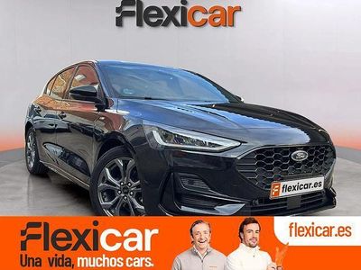 Negro Usado 2023 Ford Focus ST-Line Berlina | 17.490 € (Precio justo)