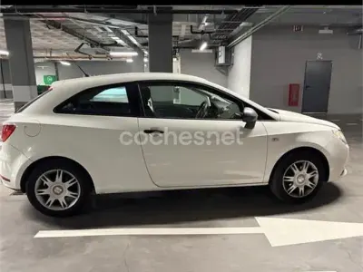Usado Seat Ibiza SC Crono 90 CV (66 kW) 2016 Blanco Utilitario