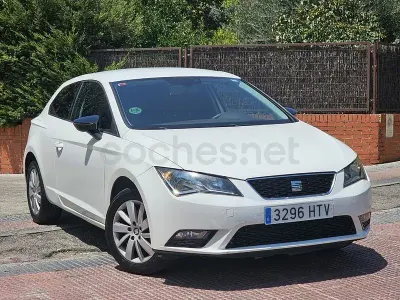 Usado Seat Leon SC Style 122 CV (89 kW) 2013 Blanco Utilitario