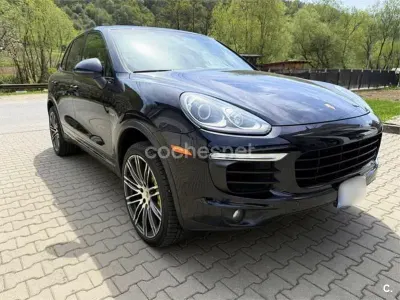Usado Porsche Cayenne S E-Hybrid 416 CV (305 kW) 2016 Azul SUV