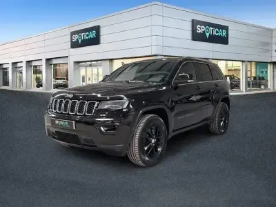 Usado Jeep Grand Cherokee Laredo 250 CV (183 kW) 2019 Negro SUV