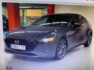 Plateado Usado 2021 Mazda 3 Utilitario | 19.999 € (Buen precio)
