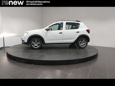 Usado Dacia Sandero Comfort 90 CV (66 kW) 2018 Blanco Berlina