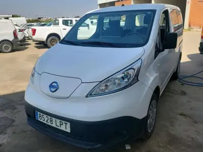 Usado Nissan e-NV200 80 kW (109 CV) 2021 Blanco Monovolumen